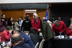 Ministro Alfredo Moreno conformó mesa regional para enfrentar crisis hídrica en el Maule