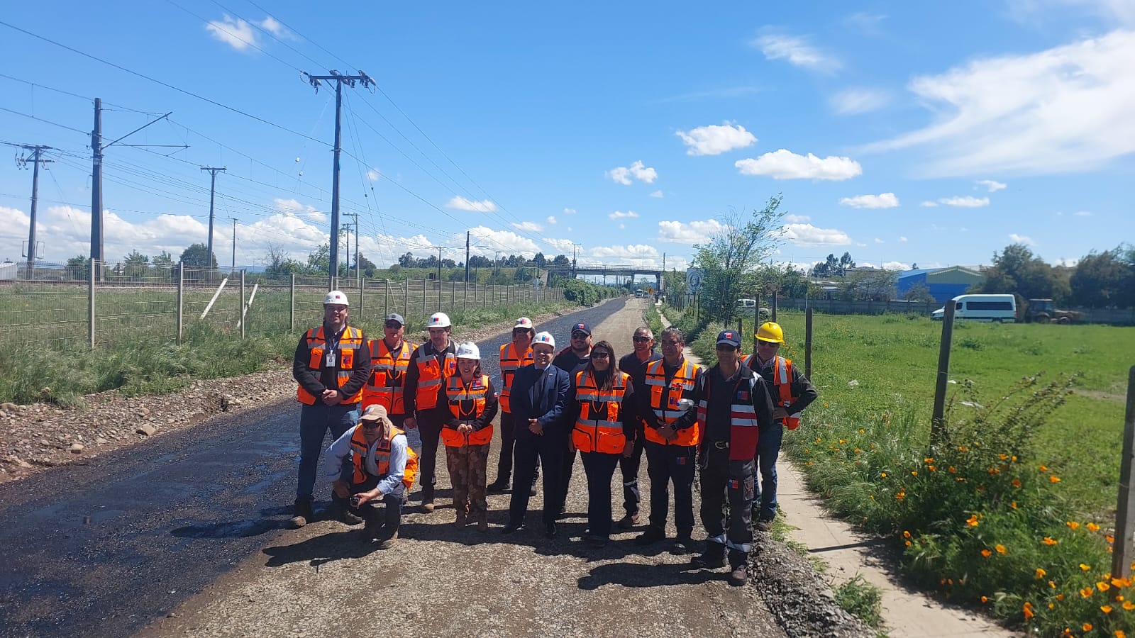 MOP pavimenta camino La Empresa e inicia reposición del badén Chupallar